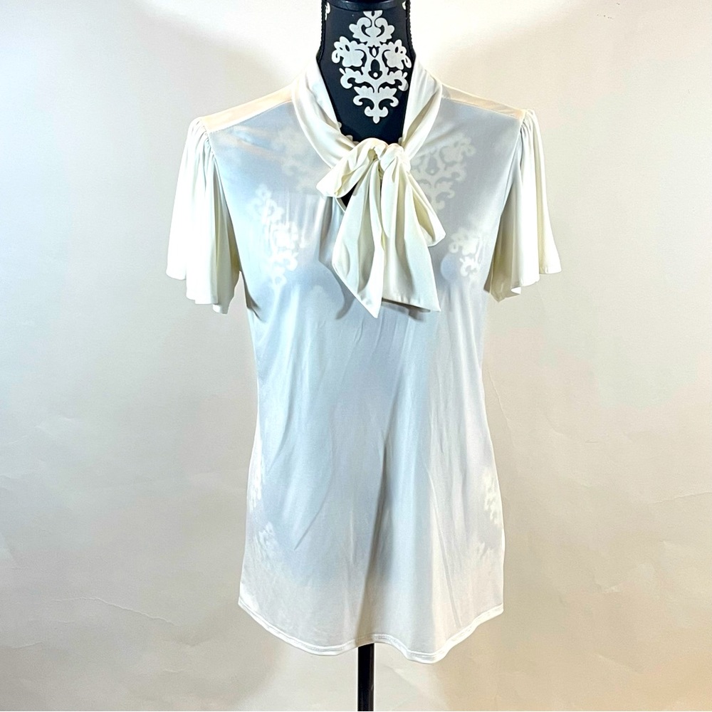 JM Fleurette Flutter Sleeve Blouse